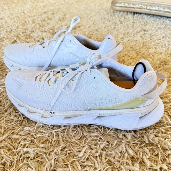 Hoka Mens One One Elevon 2 Comfort Running Shoes White/Tan Size 14 main image 7
